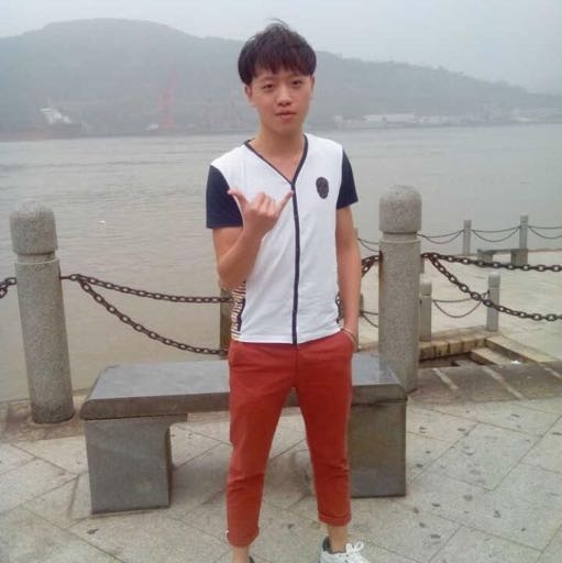 刘子颖的第一张照片--呼和浩特相亲服务中心