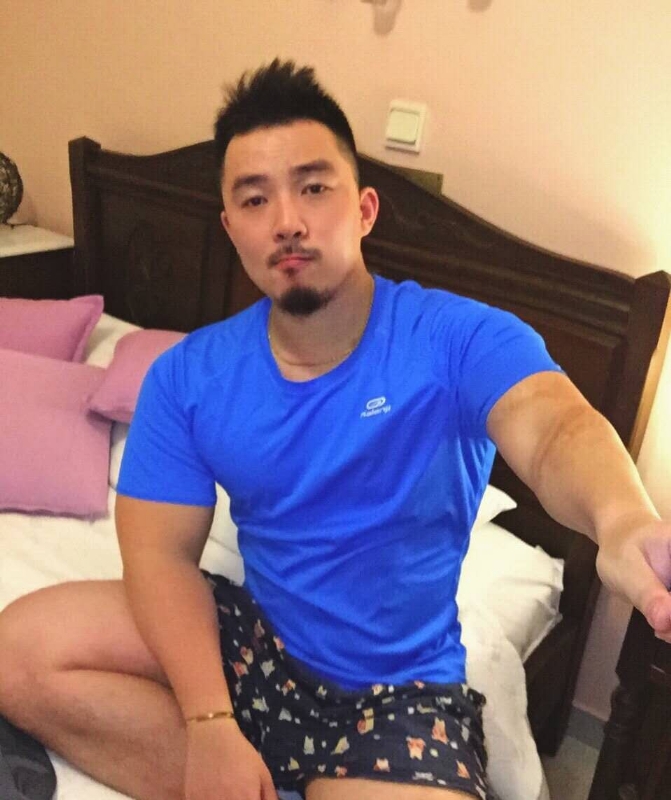 上下一条龙的第一张照片--呼和浩特相亲服务中心