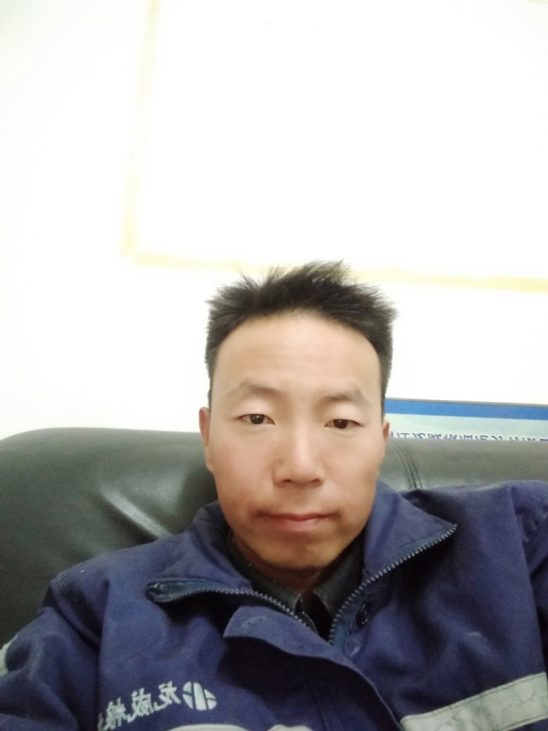 东西南北风的第一张照片--呼和浩特相亲服务中心