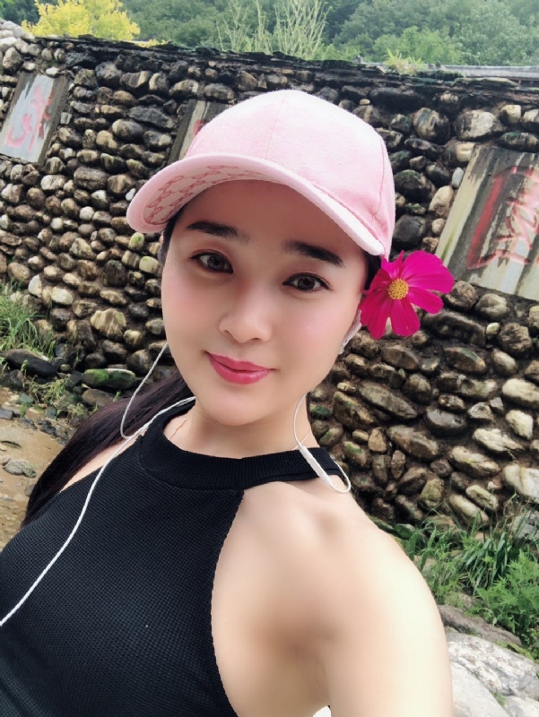 小白兔的大奶糖的第一张照片--呼和浩特相亲服务中心