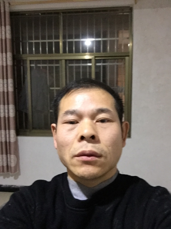 徐徐清风的第一张照片--呼和浩特相亲服务中心