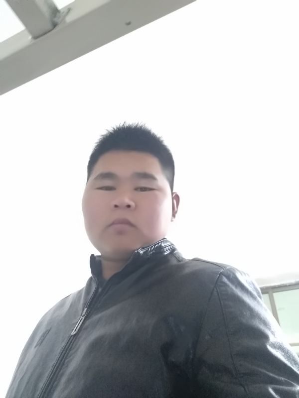 小哥的第一张照片--呼和浩特相亲服务中心