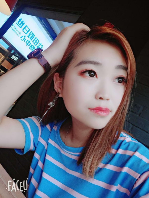 小脚的鹿的第一张照片--呼和浩特相亲服务中心