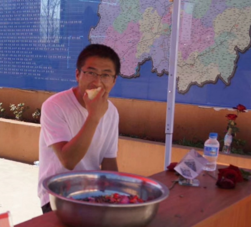 寻水的第一张照片--呼和浩特相亲服务中心