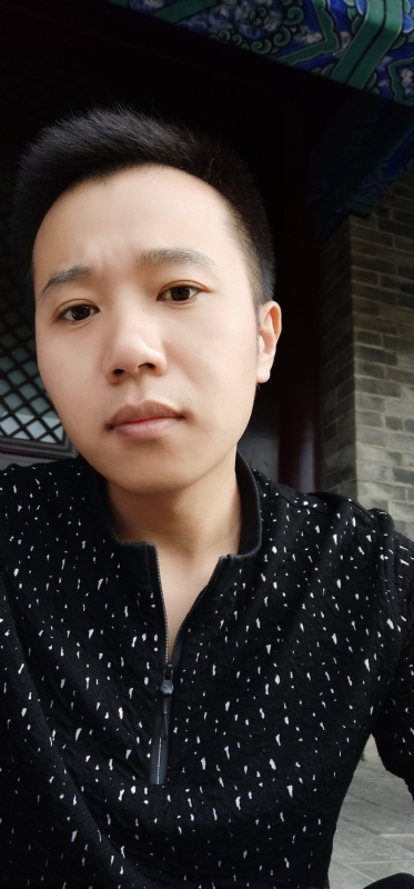 大象随风的第一张照片--呼和浩特相亲服务中心