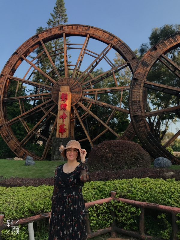 杏娅的第二张照片--呼和浩特相亲服务中心