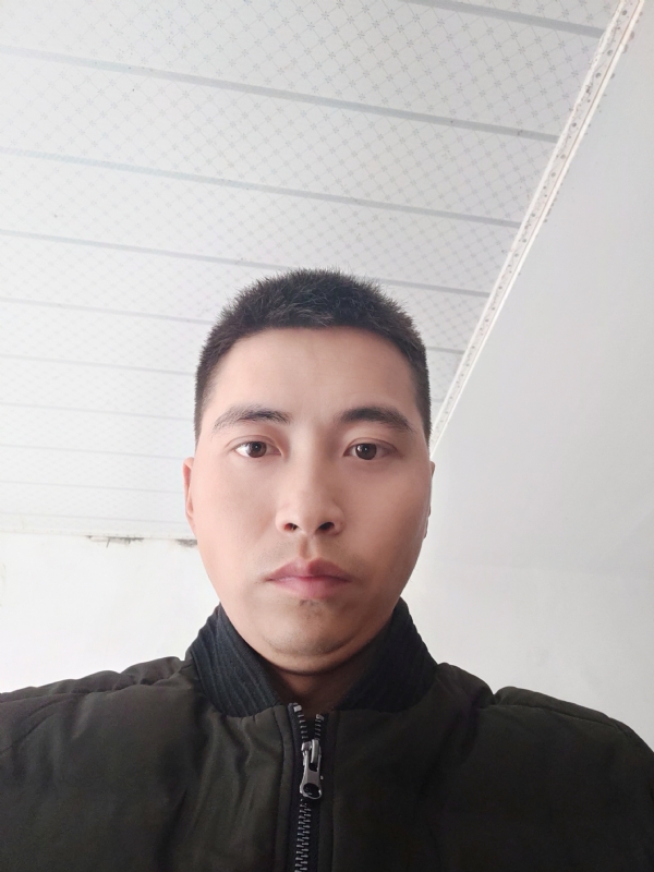远望星空的第一张照片--呼和浩特相亲服务中心