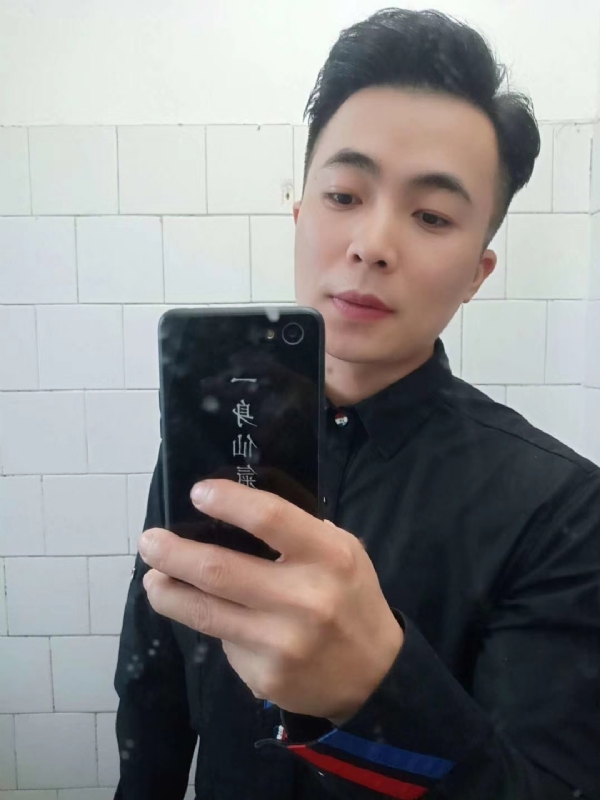 画地为牢的第一张照片--呼和浩特相亲服务中心