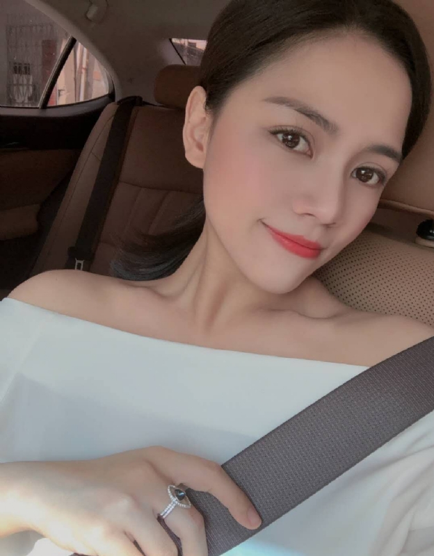 Anna安娜的第一张照片--呼和浩特相亲服务中心