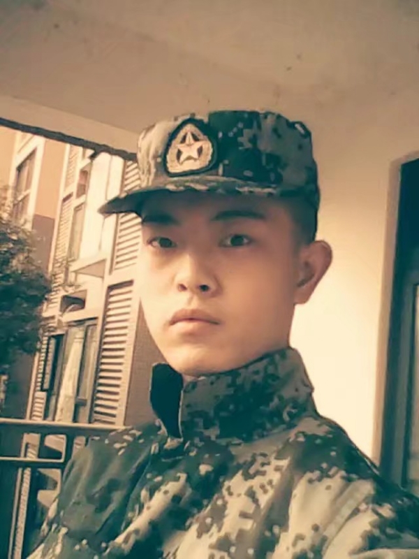 深情留给意中人aaaa的第一张照片--呼和浩特相亲服务中心