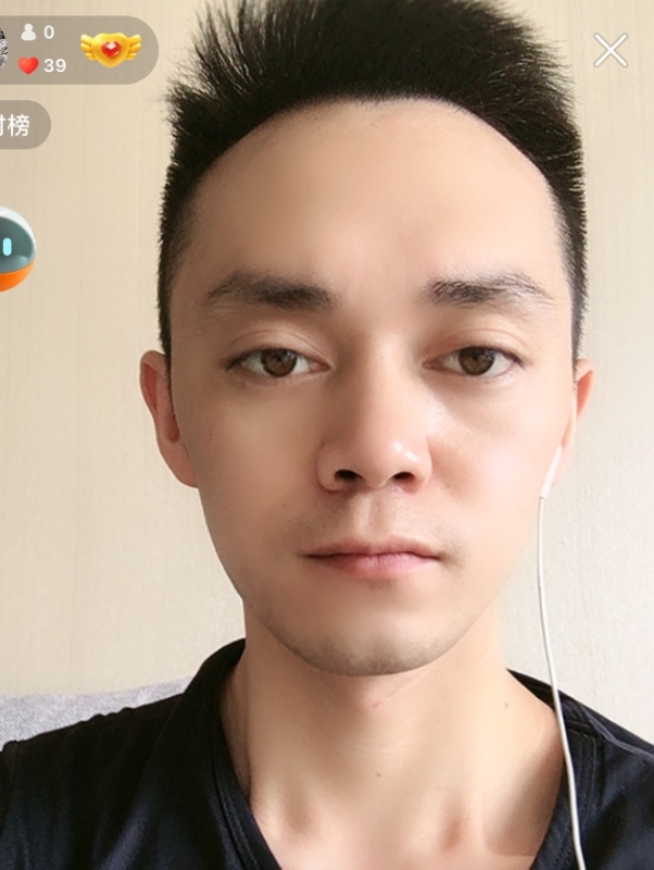 游爽的第一张照片--呼和浩特相亲服务中心