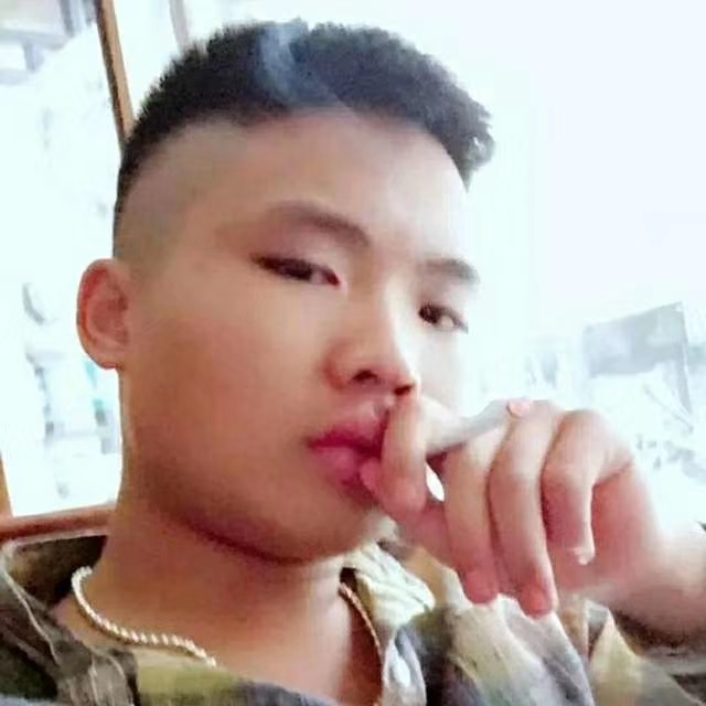 比比曾_的第一张照片--呼和浩特相亲服务中心