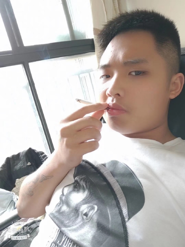 比比曾_的第三张照片--呼和浩特相亲服务中心