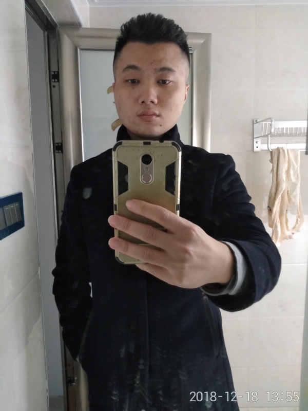 龙少爷的第一张照片--呼和浩特相亲服务中心