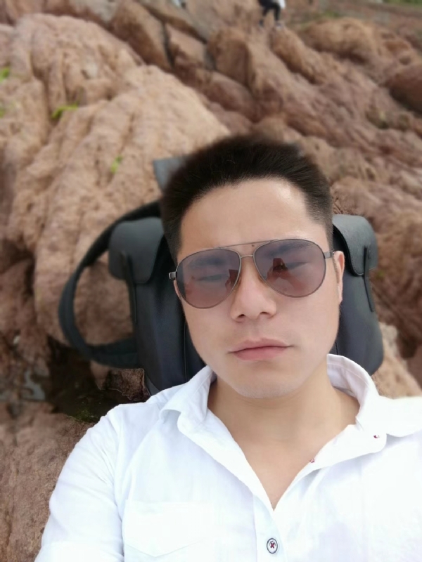 易听的第一张照片--呼和浩特相亲服务中心