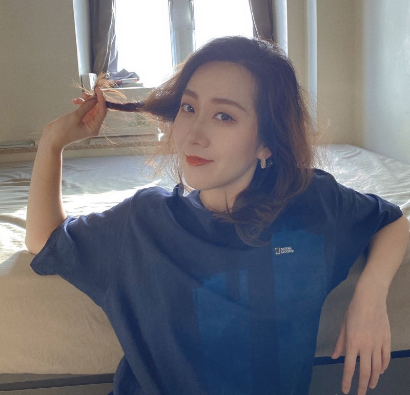 李雯雪的第一张照片--呼和浩特相亲服务中心
