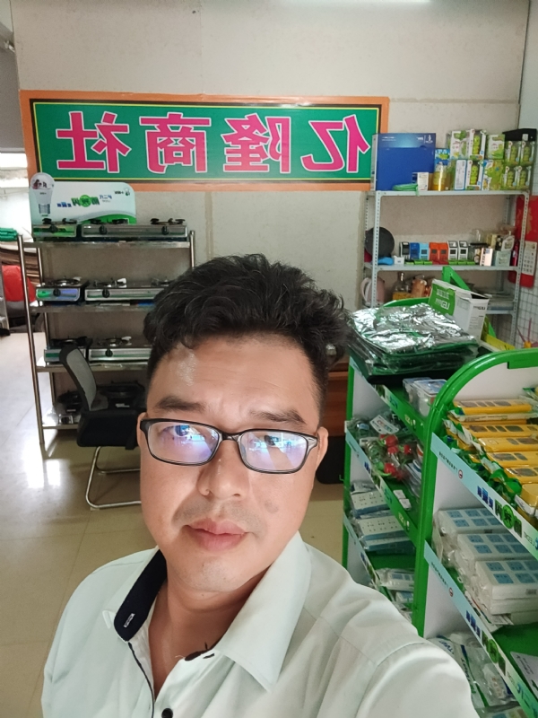 亿隆的第二张照片--呼和浩特相亲服务中心