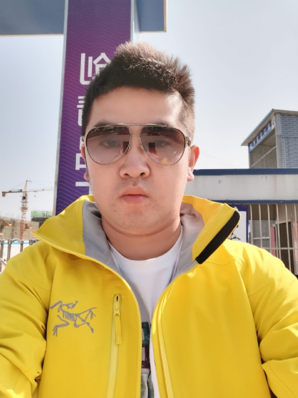 子敬的第一张照片--呼和浩特相亲服务中心