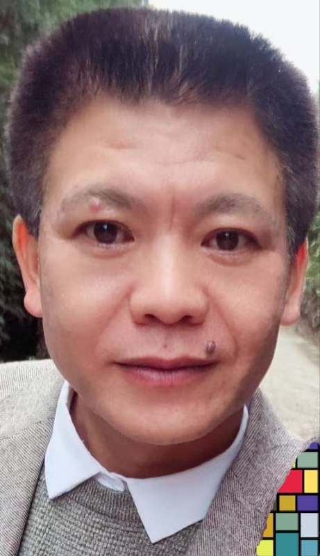 水中月的第一张照片--呼和浩特相亲服务中心