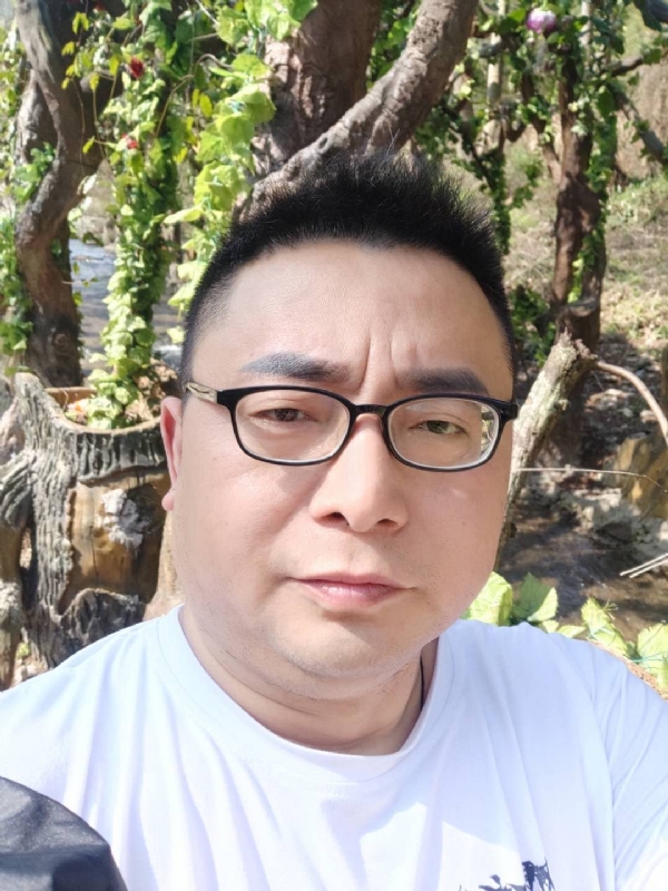 妙手仁心的第一张照片--呼和浩特相亲服务中心