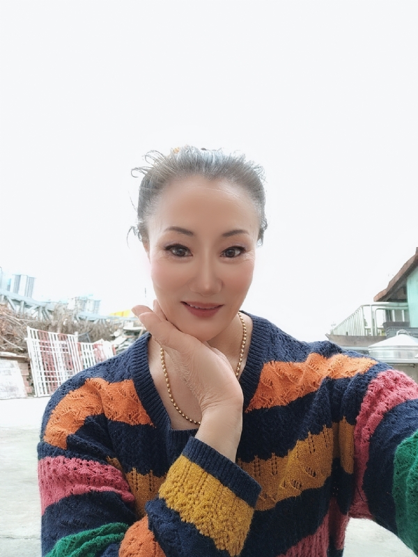 燕子的第四张照片--呼和浩特相亲服务中心