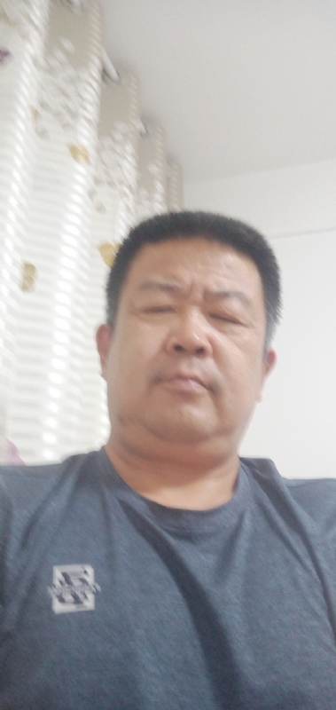 随缘的第一张照片--呼和浩特相亲服务中心