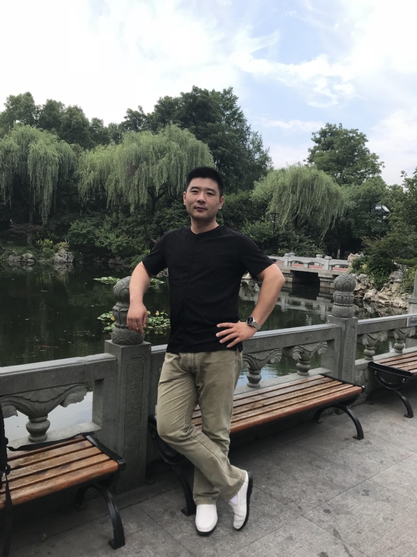 未来可期的第一张照片--呼和浩特相亲服务中心