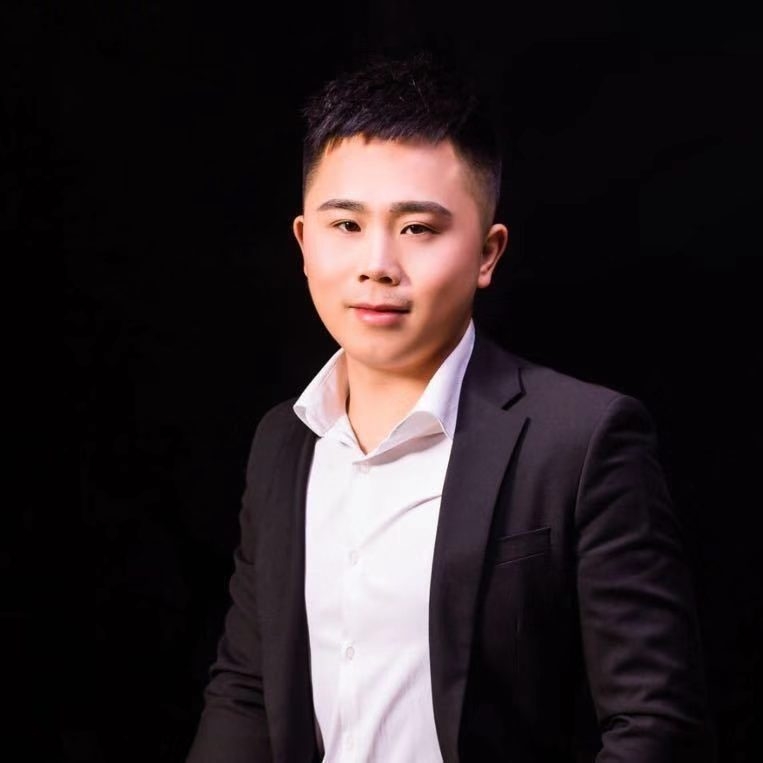 只欠东风的第一张照片--呼和浩特相亲服务中心