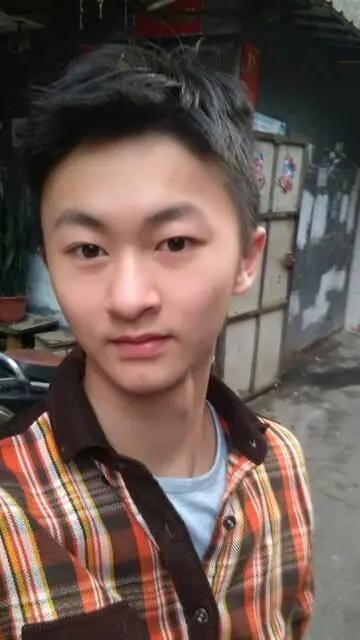 才不会的第二张照片--呼和浩特相亲服务中心