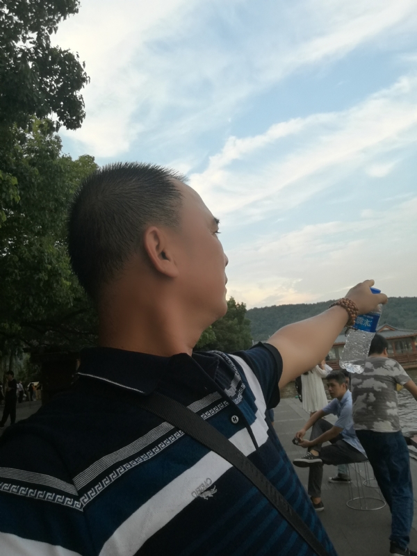 木子五的第四张照片--呼和浩特相亲服务中心