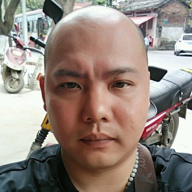 开心就好的第一张照片--呼和浩特相亲服务中心