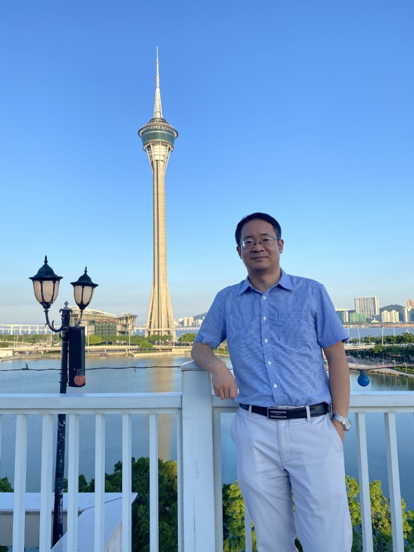 Yangyi的第二张照片--呼和浩特相亲服务中心