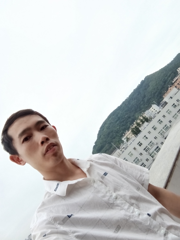 会飞的鱼的第一张照片--呼和浩特相亲服务中心
