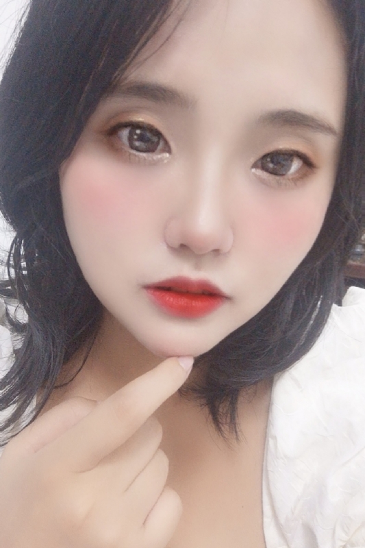 妮妮的第一张照片--呼和浩特相亲服务中心