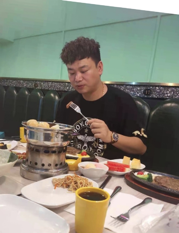 杰的第一张照片--呼和浩特相亲服务中心