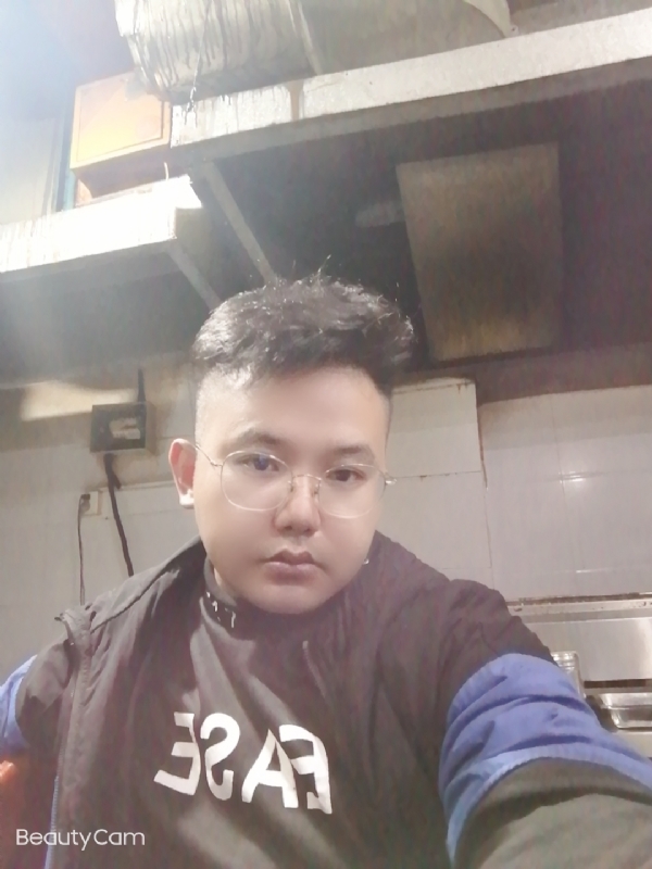 棒哥的第二张照片--呼和浩特相亲服务中心