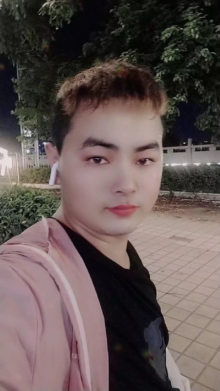 康玖伟的第一张照片--呼和浩特相亲服务中心