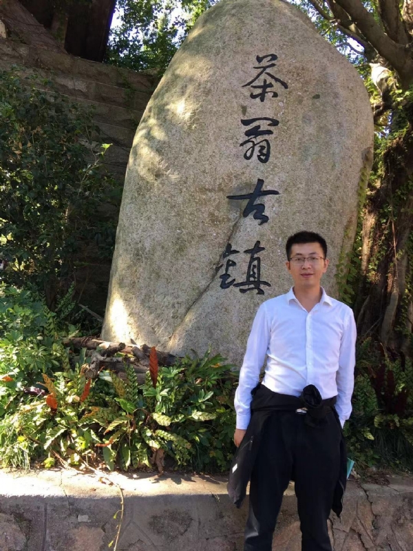 zw的第二张照片--呼和浩特相亲服务中心