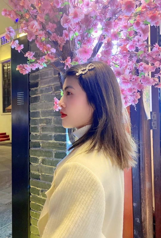 大眼妹的第一张照片--呼和浩特相亲服务中心
