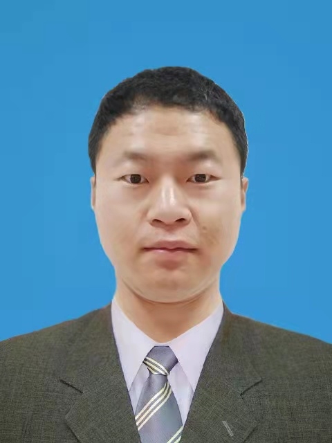 雨哥的第一张照片--呼和浩特相亲服务中心