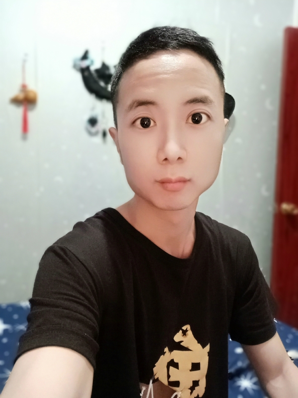 轻柔的热风的第二张照片--呼和浩特相亲服务中心