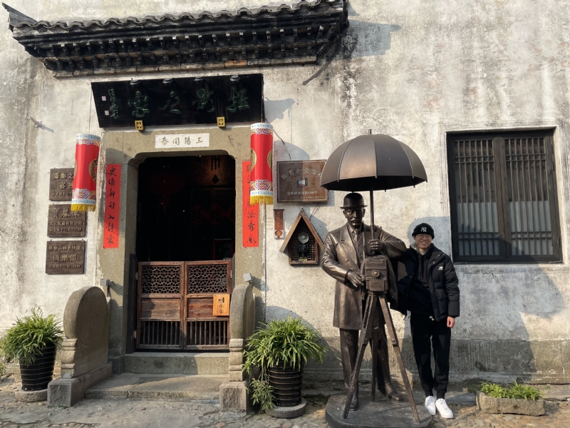 喝可乐的猫的第一张照片--呼和浩特相亲服务中心