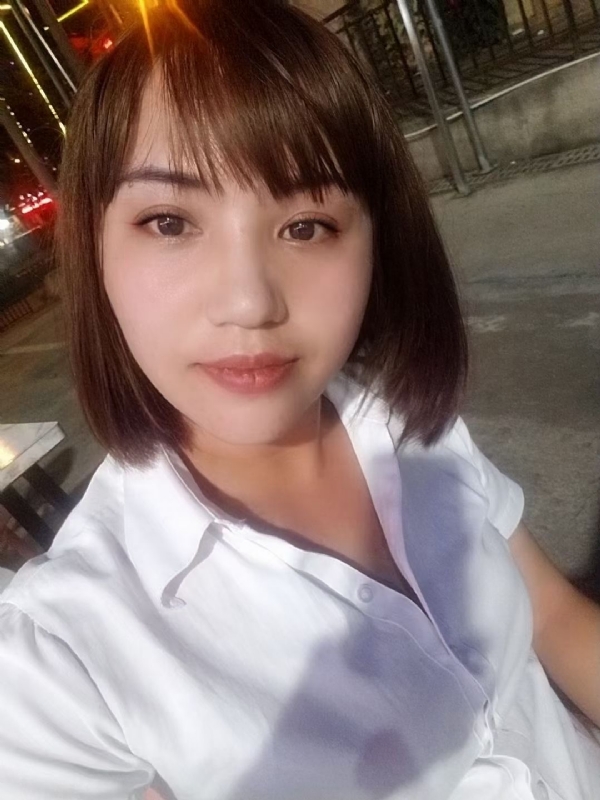 CC的第二张照片--呼和浩特相亲服务中心