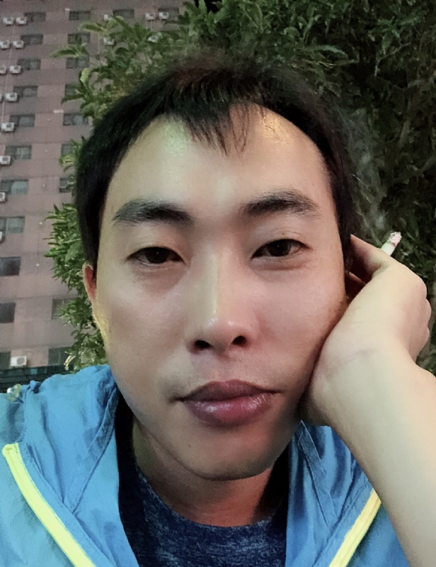 一直在路上的第一张照片--呼和浩特相亲服务中心