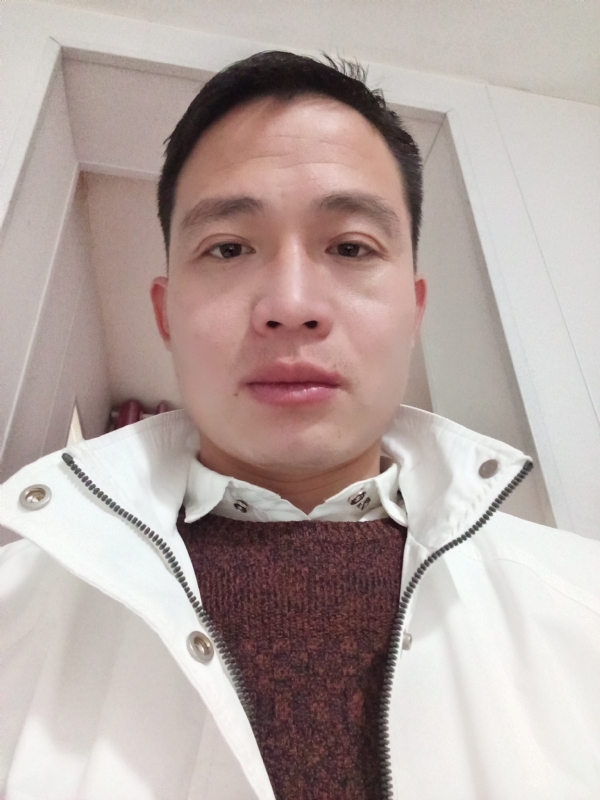 忧伤还是快乐的第一张照片--呼和浩特相亲服务中心