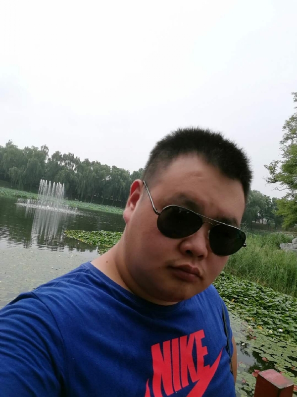 石头的第一张照片--呼和浩特相亲服务中心