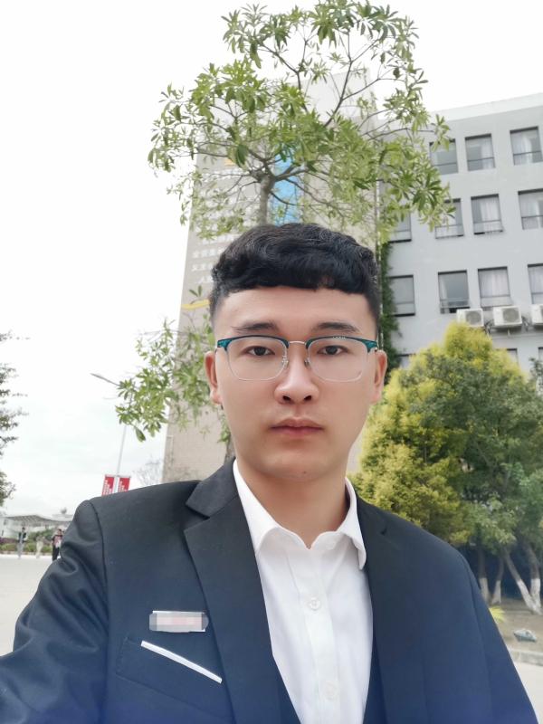 毓文的第二张照片--呼和浩特相亲服务中心