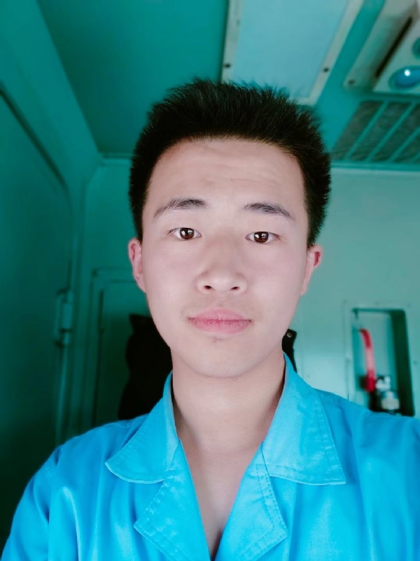 生而为人的第一张照片--呼和浩特相亲服务中心