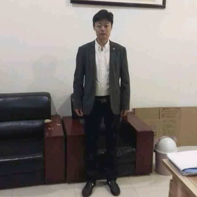 蓝天白云的第一张照片--呼和浩特相亲服务中心