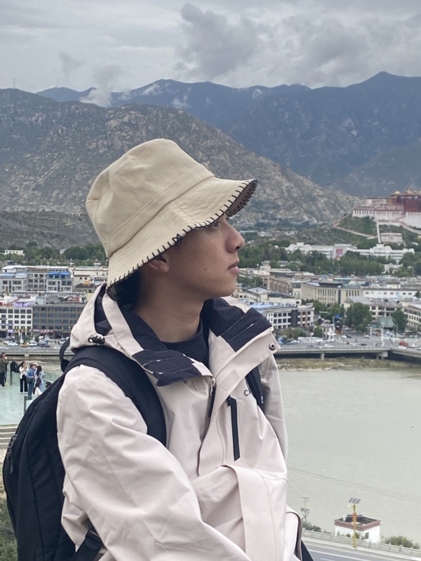Lucky的第二张照片--呼和浩特相亲服务中心